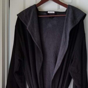 Bread & Boxers Men’s Robe - NWOT - one size fits most (unisex)